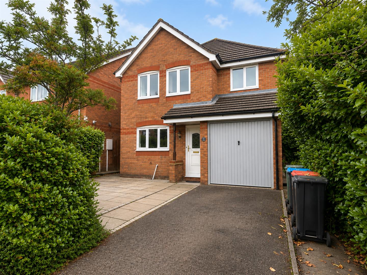 4 bed property in Brearley Avenue, Oldbrook